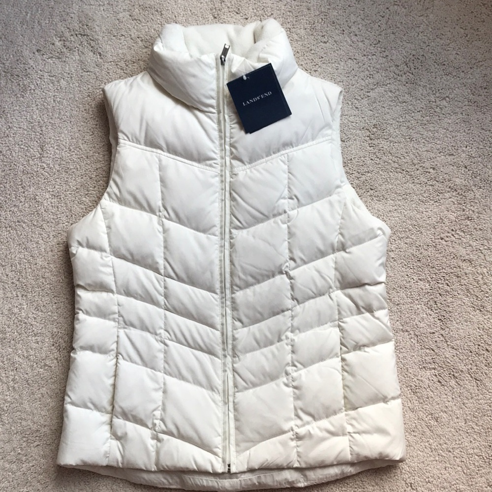 NWT Land’s End Chevron Down Vest